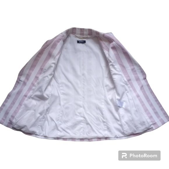 DKNY Pink and White Striped Blazer Size 4P - Picture 7 of 15